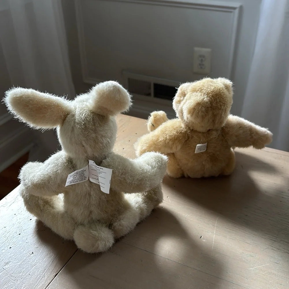 Muffy Vanderbear and Hoppy Vanderhare Collection - Picture 6 of 15